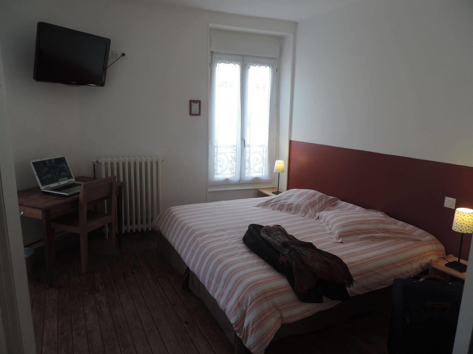 Select Hotel Le Mans Kültér fotó