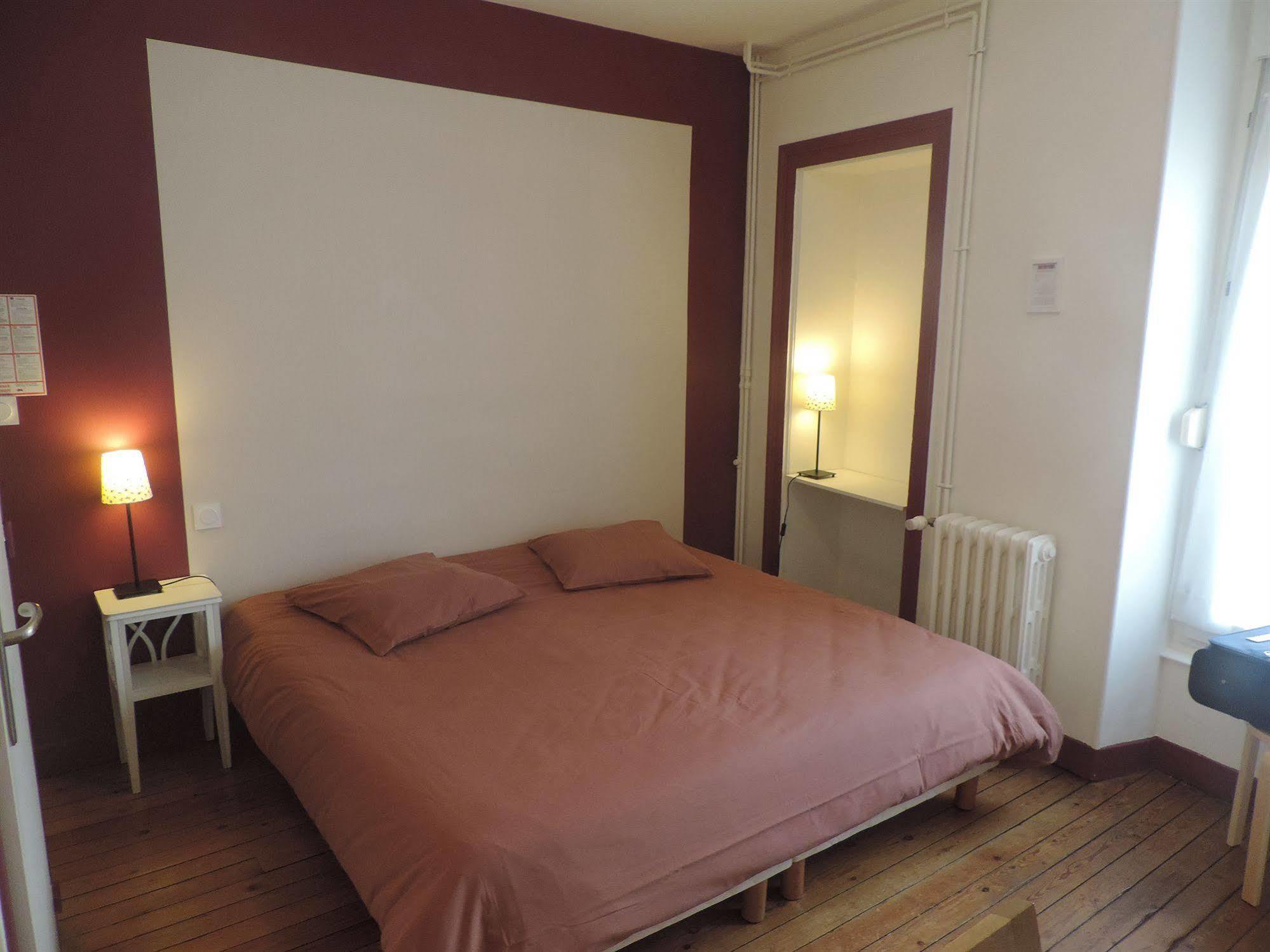 Select Hotel Le Mans Kültér fotó