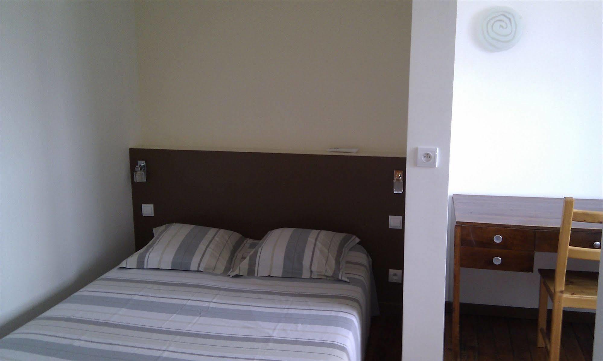 Select Hotel Le Mans Kültér fotó